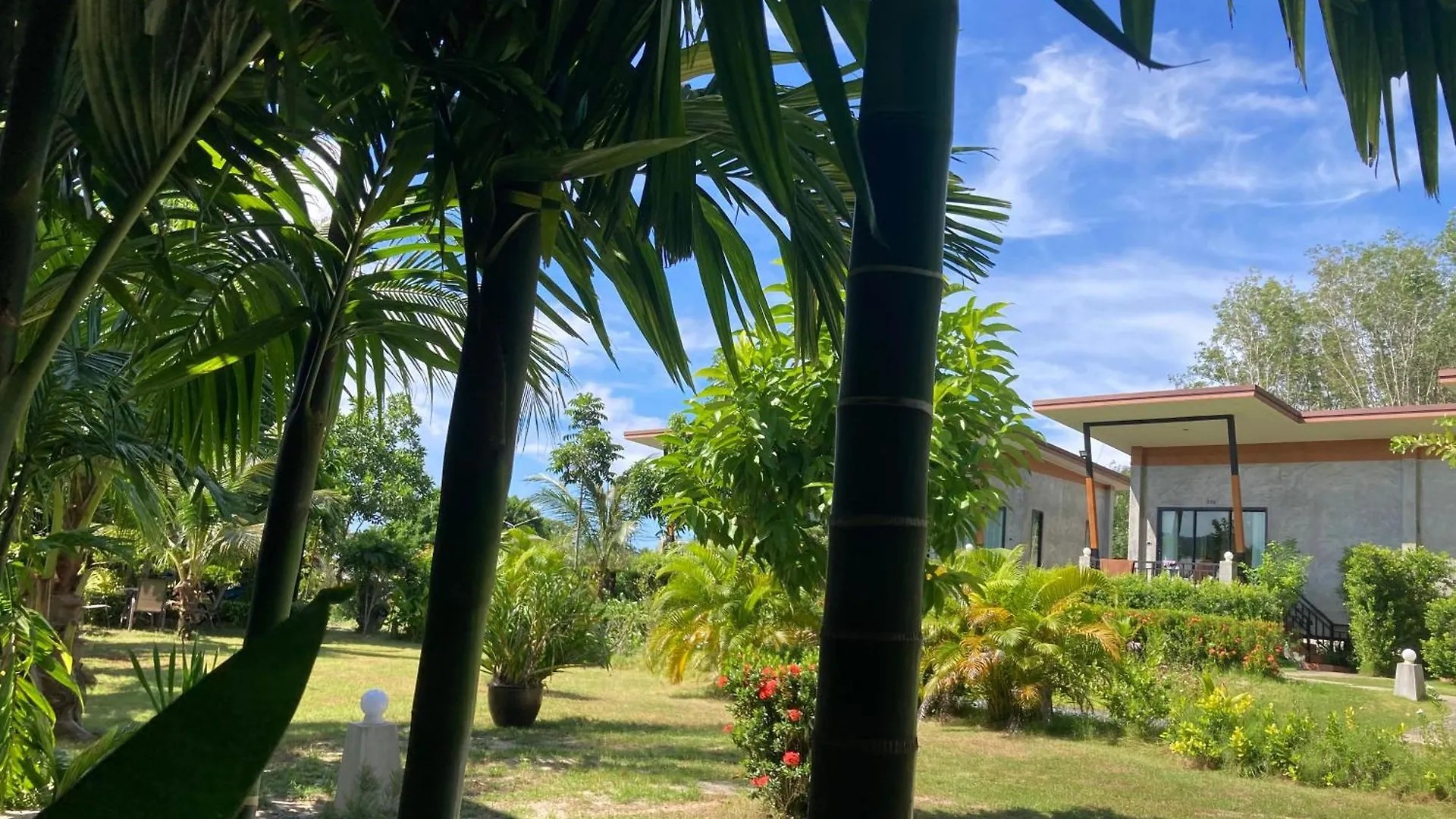 Hotel Serene Lanta Resort Ko Lanta