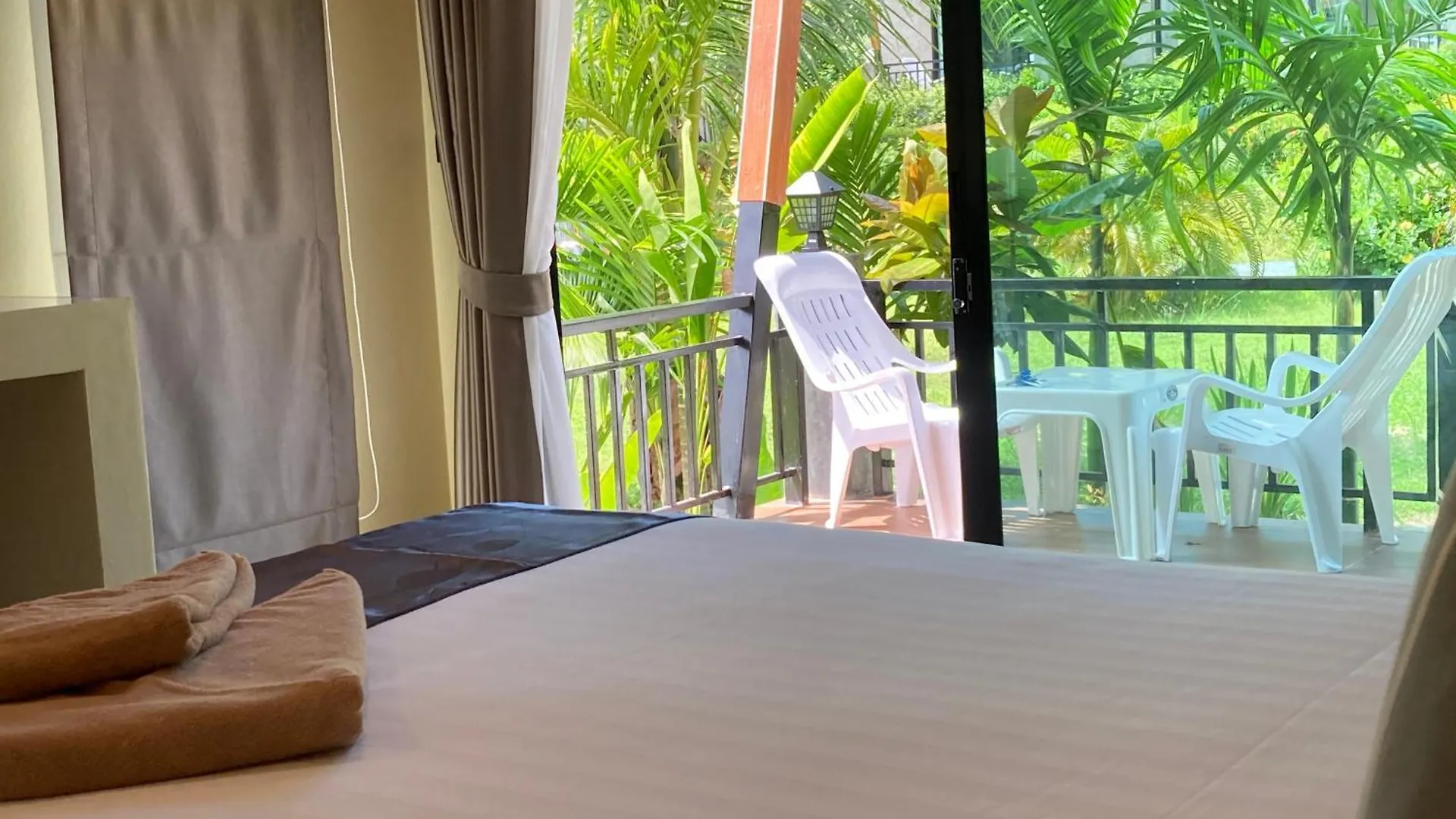 ** Hotel Serene Lanta Resort Ko Lanta Thaïlande