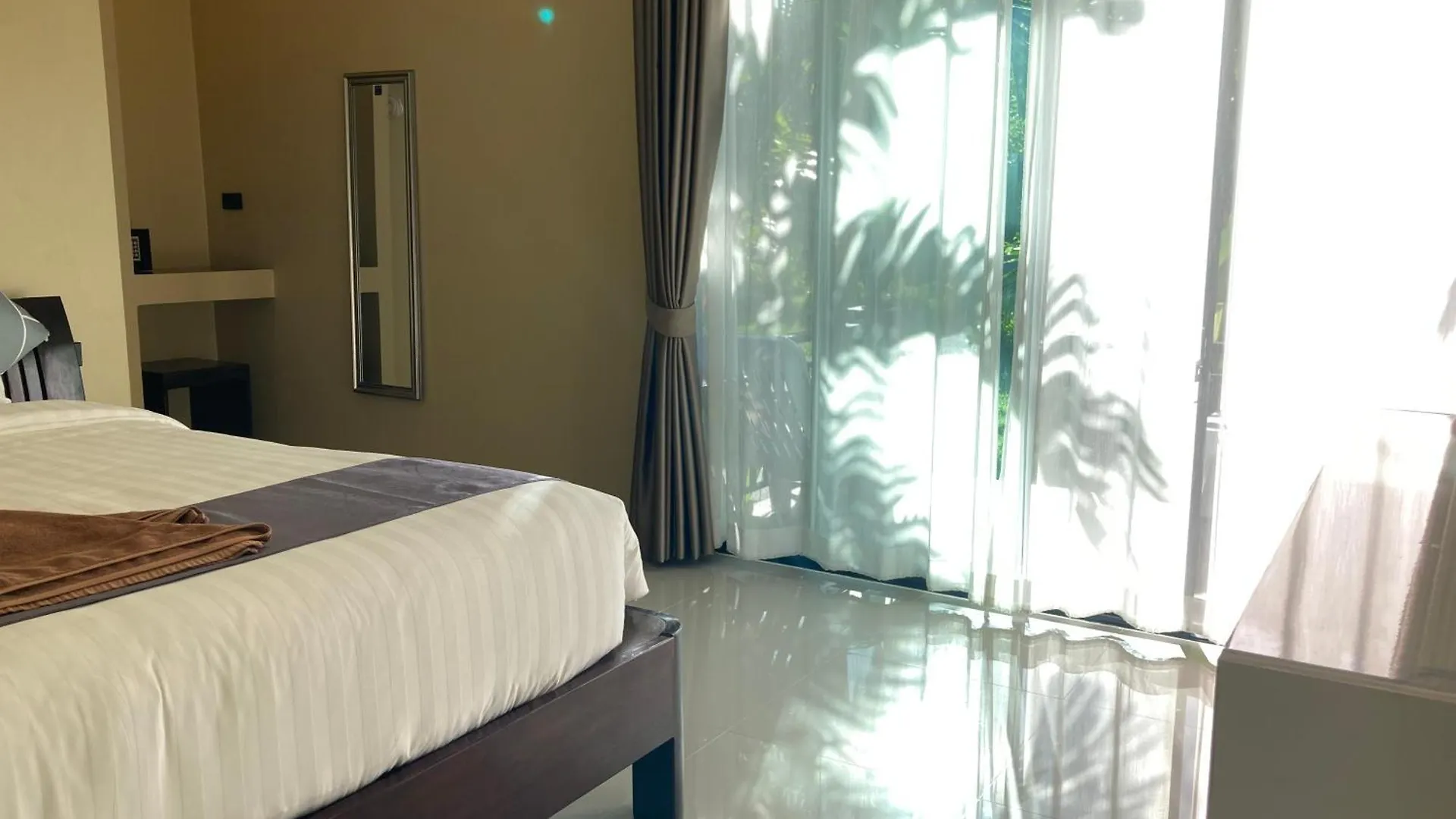 Serene Lanta Resort Ko Lanta Hotel