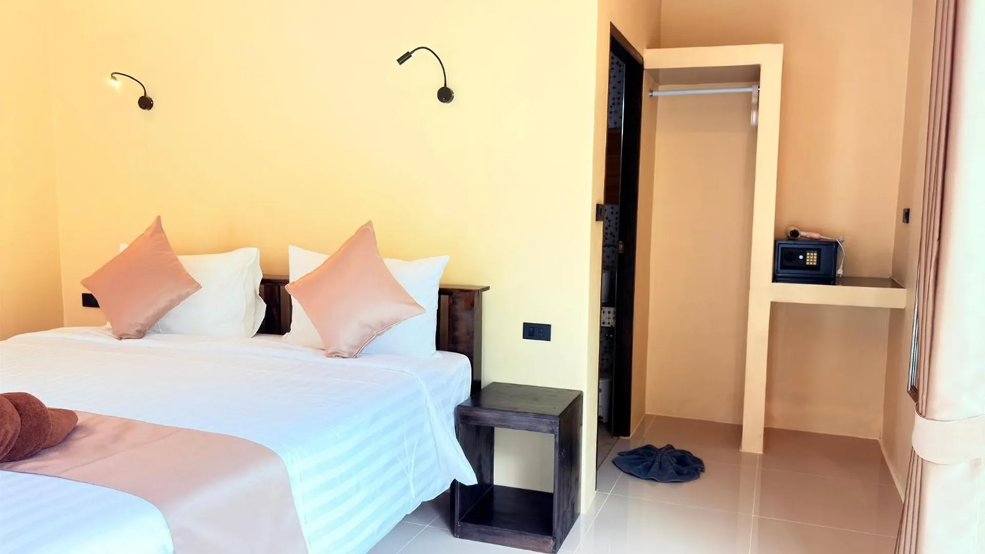 ** Hotel Serene Lanta Resort Koh Lanta Thailand